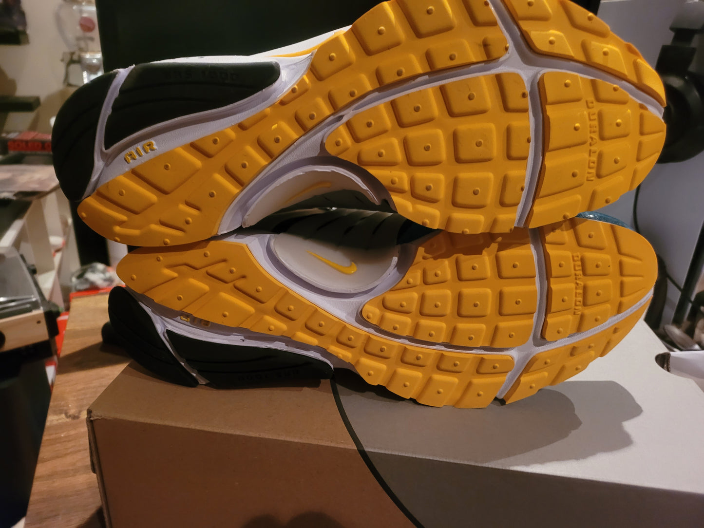 NIKE AIR PRESTO - AUSTRALIAN OLYMPICS 2020