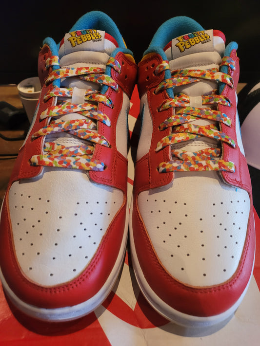 NIKE DUNK LOW QS - LEBRON JAMES FRUITRY PEBBLES