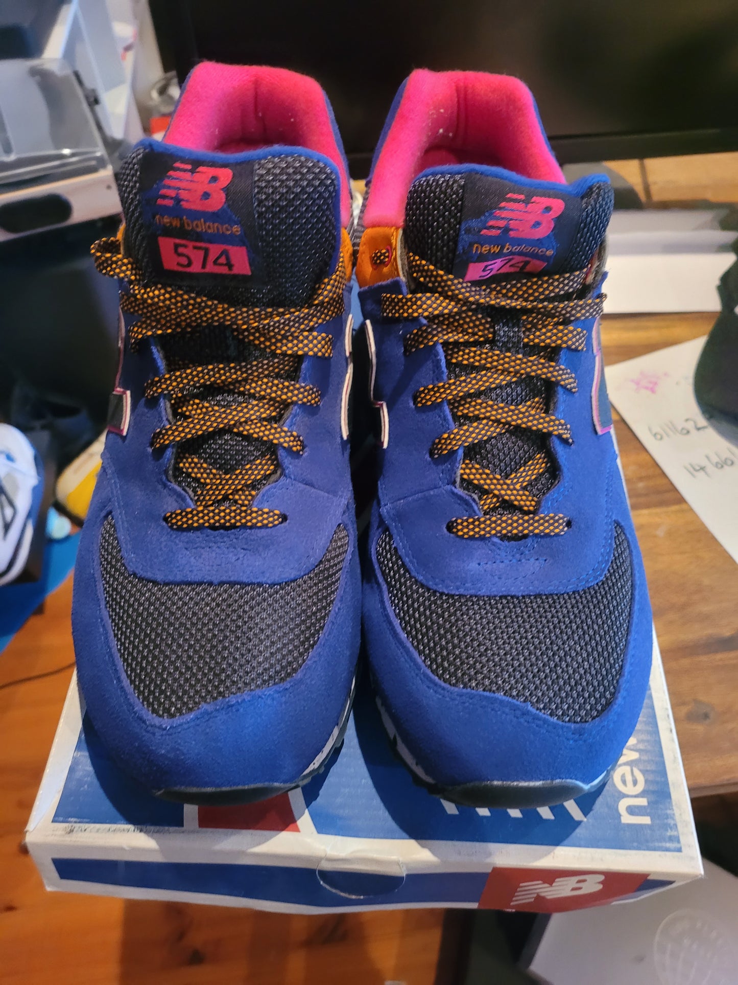 NEW BALANCE