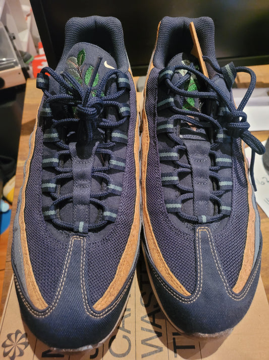 NIKE AIR MAZ 95 - CORK NAVY