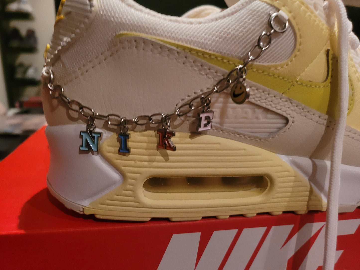 NIKE AIR MAX 90 SE - HAVE A NIKE DAY