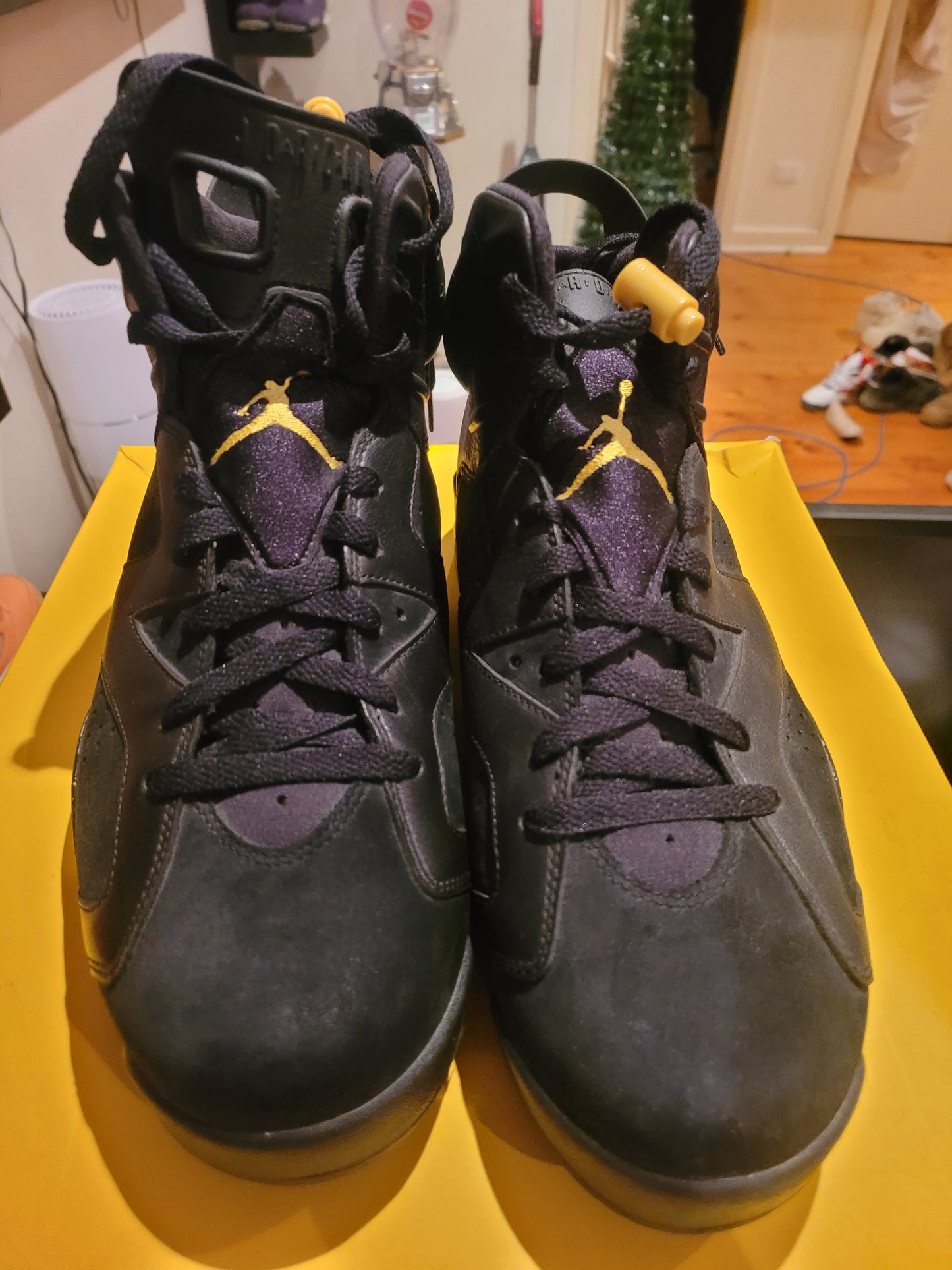 JORDAN 6 RETRO -BRAZIL WORLD CUP