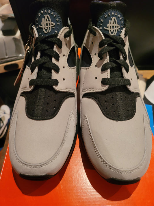 NIKE HUARACHE LE - SHADOW