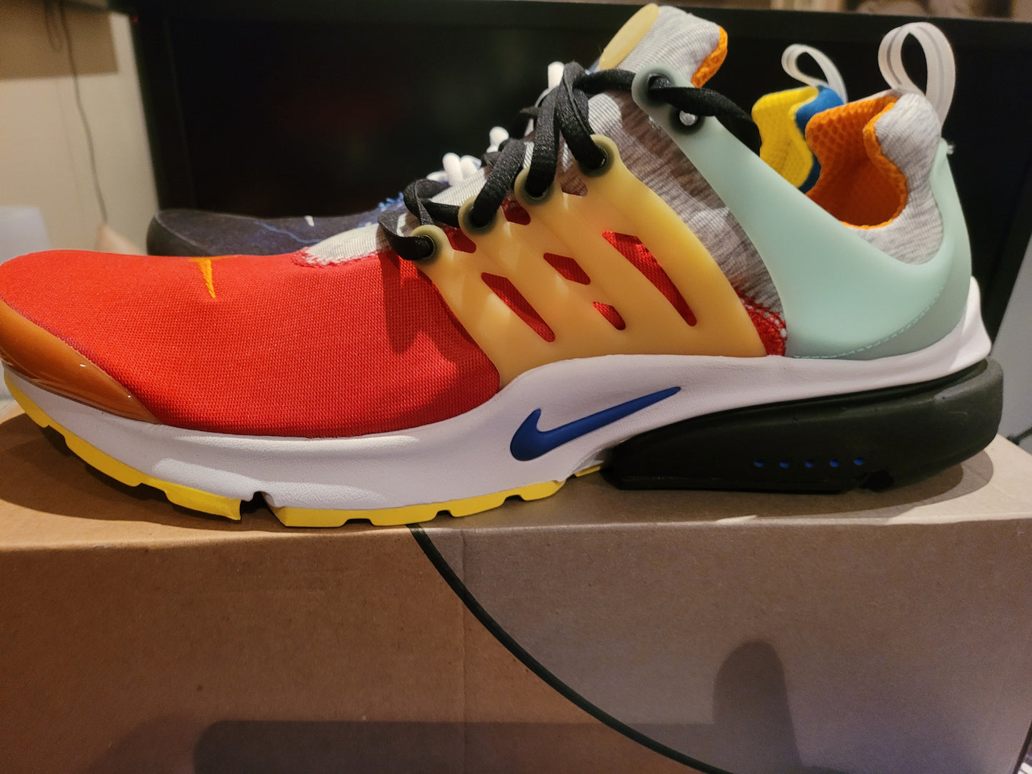 NIKE AIR PRESTO - WHAT THE