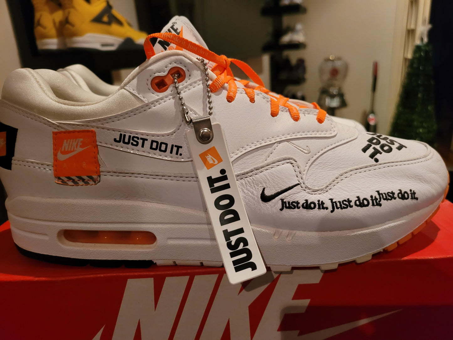 NIKE AIR MAX 1 - JUST DO IT