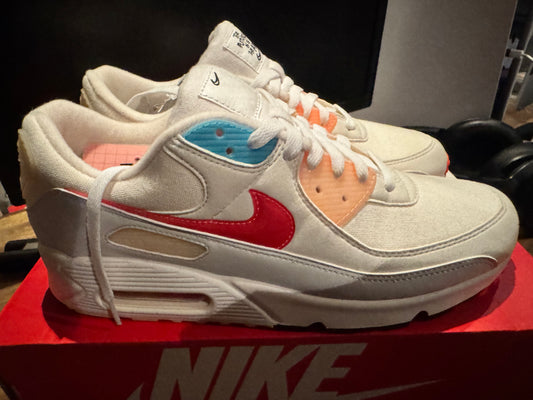 AIR MAX 90 - THE FUTURE IS IN THE AIR