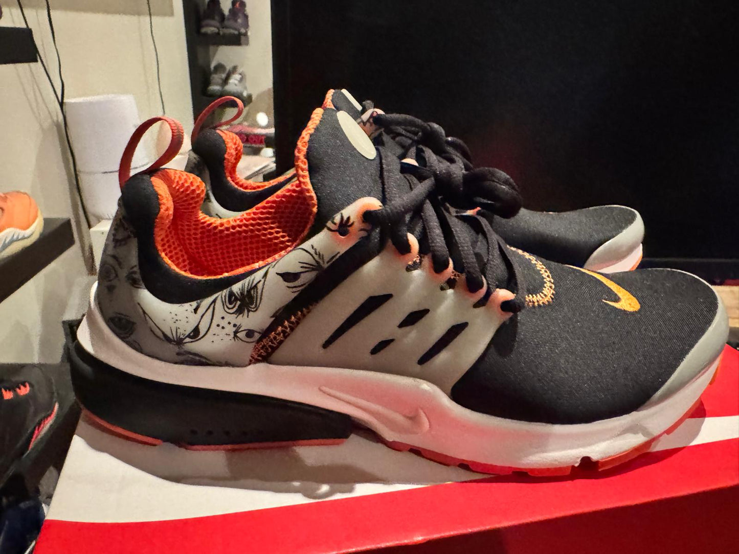 NIKE AIR PRESTO - HALLOWEEN